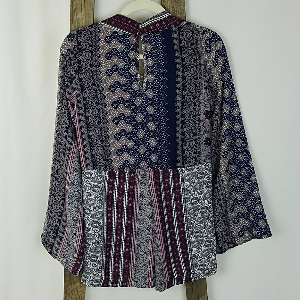 Olivaceous women S long sleeve romper plunge - Picture 5 of 7